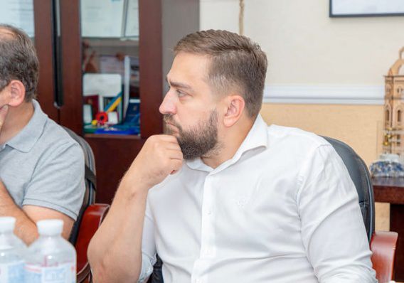 На комиссии ЖКХ Николаевского горсовета решали участь Коренева