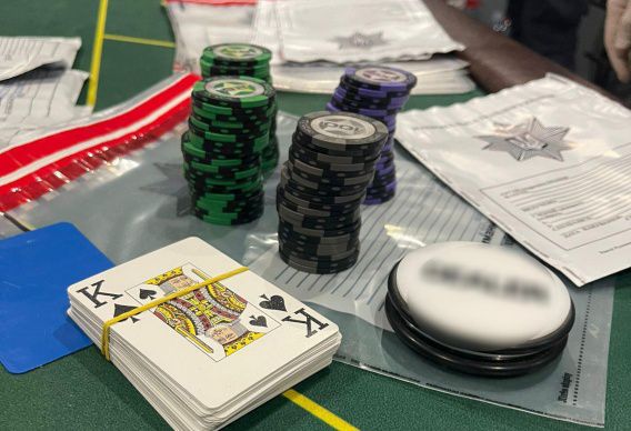 В Николаеве накрыли два нелегальных покерных клуба (фото, видео)