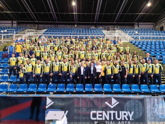 Трое николаевцев везут из Будапешта награды кубка мира по кикбоксингу в лоу-кике и К-1