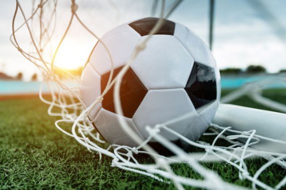 «Заря-Машпроект» сохранила отрыв от преследователей