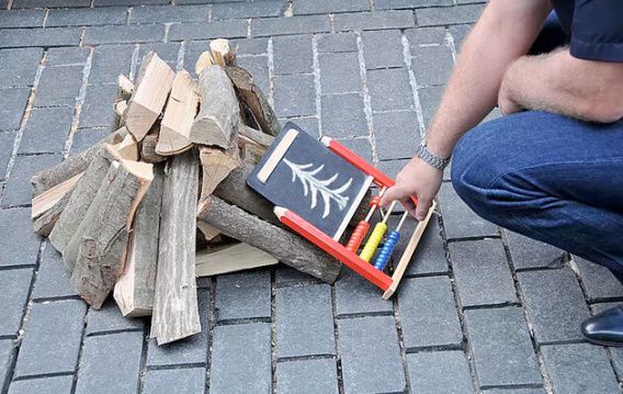 В Украине в два раза подорожали дрова накануне отопительного сезона