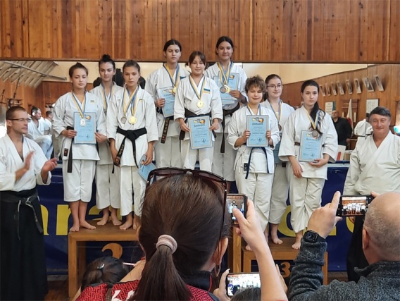 Вознесенские каратистки на кубке Украины завоевали «бронзу»