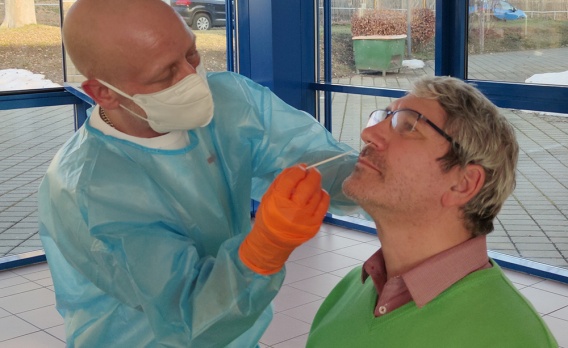 Американские ученые выяснили, сколько держится природный иммунитет от коронавируса