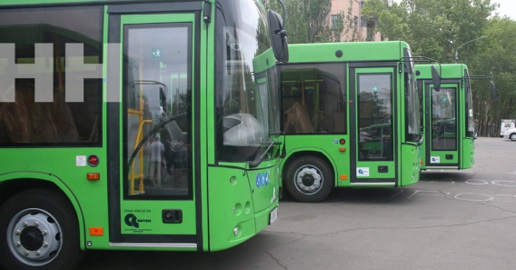 Более 600 единиц пассажирского транспорта курсируют в Николаеве в первый день «красной зоны»