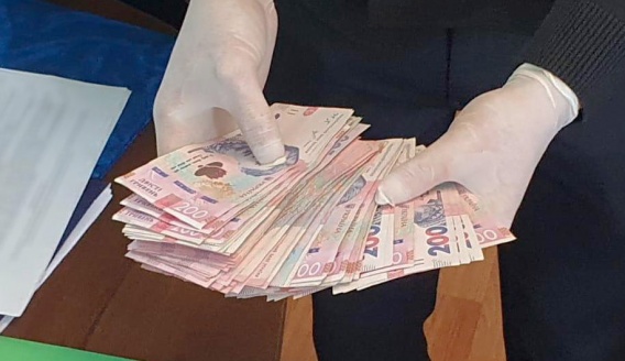 От взятки в 15 тысяч отказался николаевский полицейский