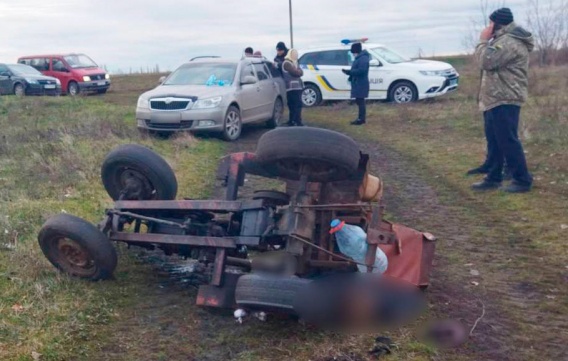 На Николаевщине 16-летнего паренька насмерть придавило мотоблоком