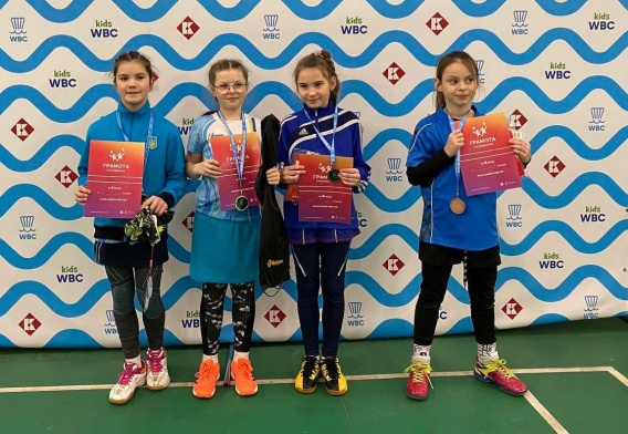 Николаевская бадминтонистка Маргарита Александрова забрала все «золото» юношеского турнира в Харькове