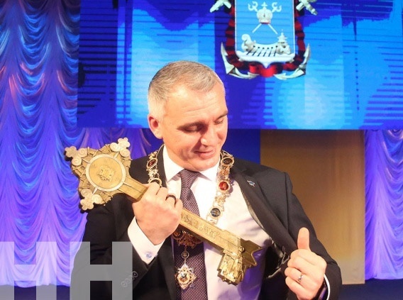 Зеленский наградил Сенкевича орденом «За заслуги»