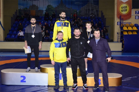 Николаевские борцы Эльнур Магеррамов и Андрей Косов - призеры чемпионата Украины