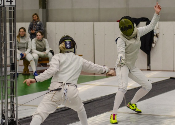 Николаевские рапиристы Кристина Кулик и Елизар Дырда выиграли чемпионат Украины среди кадетов