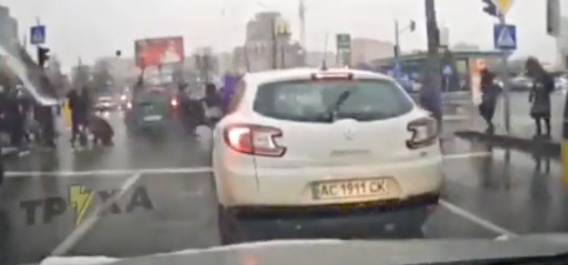 Жуткое ДТП в Луцке: опубликована запись момента ДТП (видео регистратора)