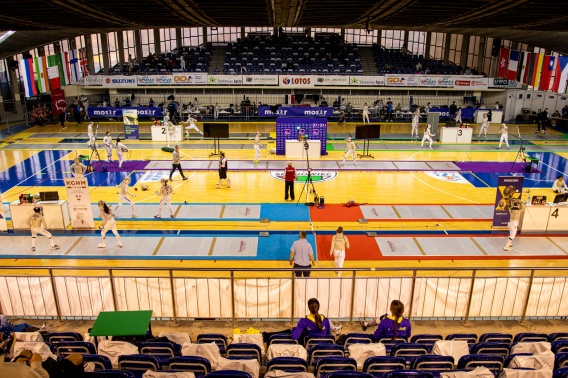 Николаевские саблистки Бондарь и Полонка фехтовали за сборную Украины на этапе кубка мира