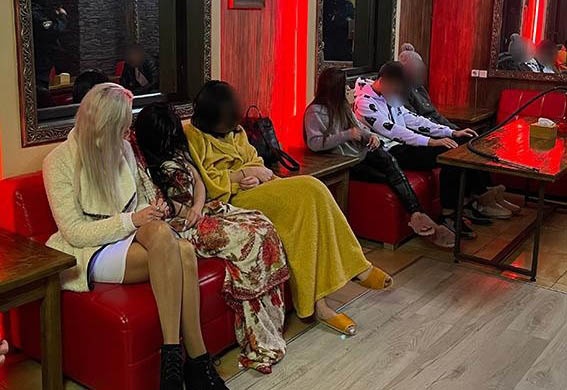 Бизнесвумен, подозреваемой в сутенерстве, суд в Николаеве ужесточил меру пресечения