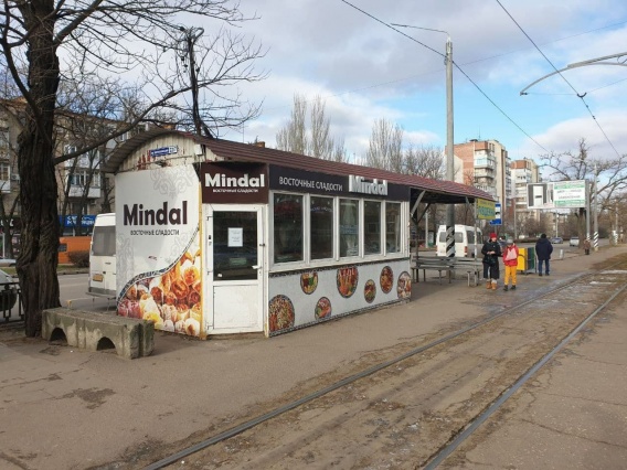 Чтобы снести будку на остановке в Николаеве, понадобилась подпись министра