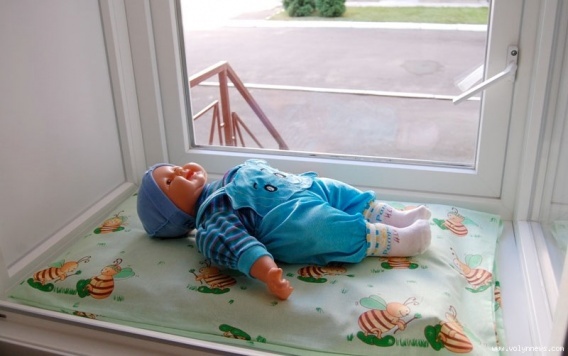 Благодаря «окошкам жизни» в городе Николаеве спасли четверых младенцев