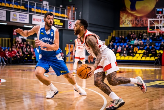 «Прометей» дожал МБК «Николаев» лишь во второй половине игры