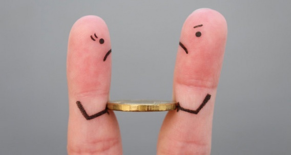 Минюст припугнул алиментщиков штрафами: сколько придется платить в случае просрочки