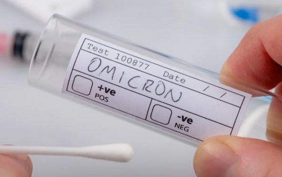 Симптомы "Омикрона". Минздрав опубликовал официальный список