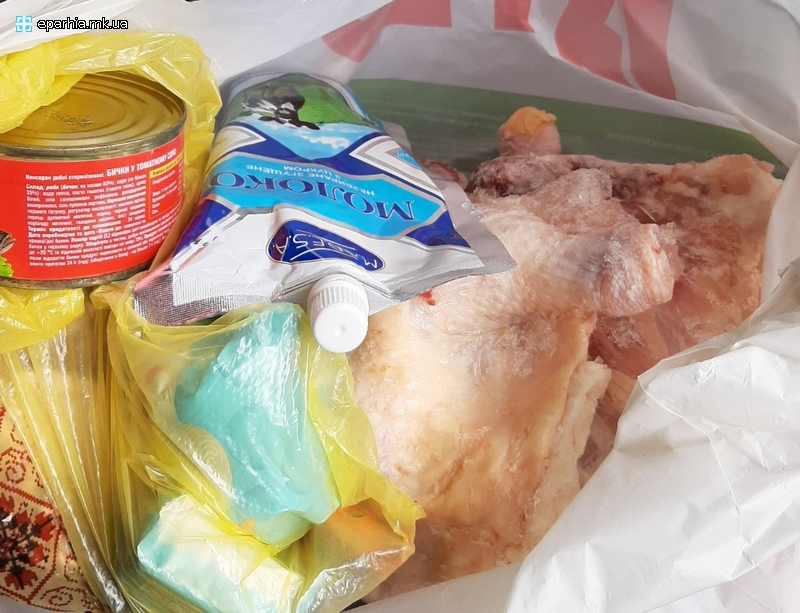 Священик і парафіяни Свято-Димитрівського храму допомогли захисникам України