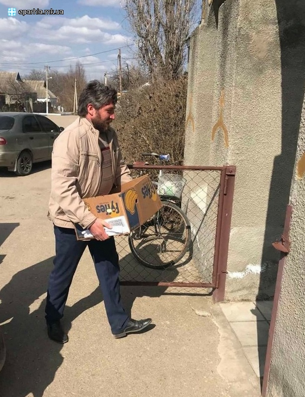 У Свято-Герогіївському храмі мешканці Нової Одеси отримують допомогу