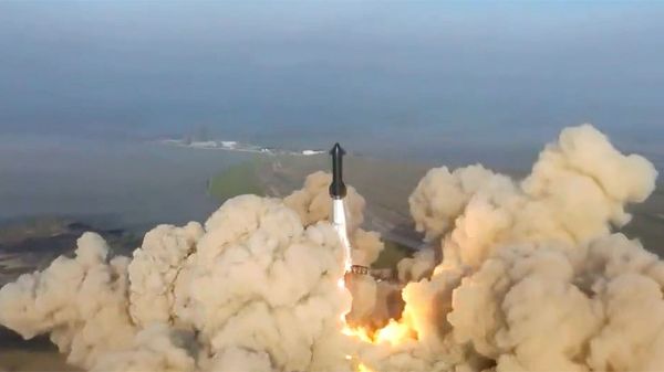 Космический корабль Starship Илона Маска взорвался после запуска