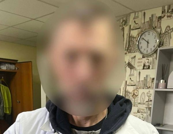 Сотрудник частной больницы в Винницкой области задушил конфликтную пациентку