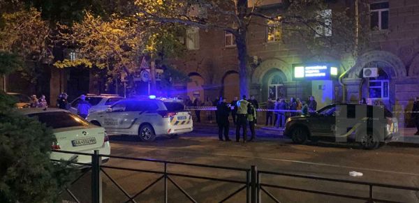 Вечером в центре Николаева на дорогу бросили гранату