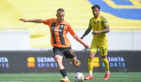 Матч, в котором определился чемпион Украины по футболу, закончился дракой (видео)