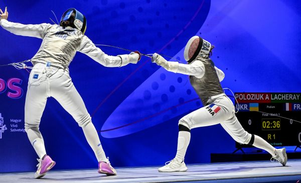 Рапиристка Алина Полозюк привезет в Николаев из Будапешта историческое серебро молодежного Евро