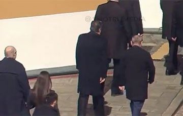 Лукашенко поплелся последним из «друзей путина» на парад Москву