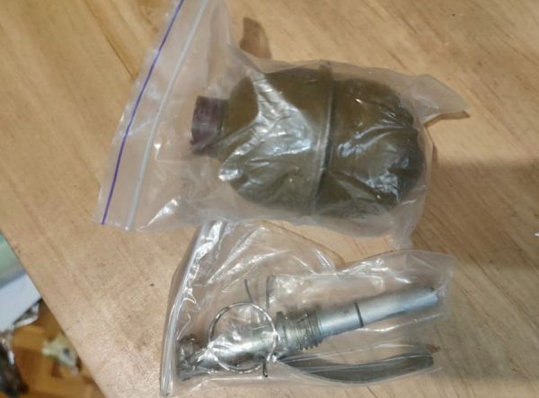 На Николаевщине у наркодилерши забрали гранату