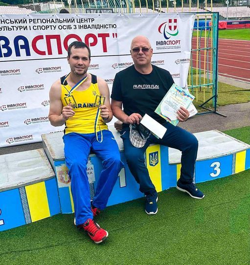 Николаевский параатлет Цветов перед чемпионатом мира в Париже-2023 выиграл чемпионат Украины на спринтерских дистанциях