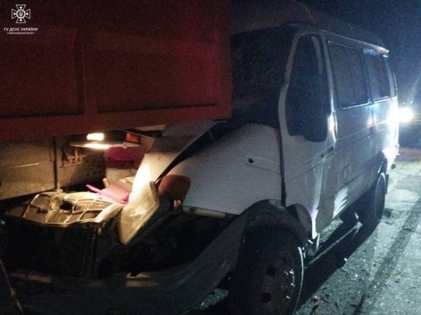В Николаевской области ночью разбился микроавтобус «Газель» с пассажирами