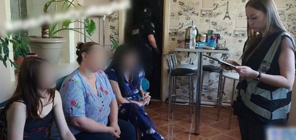 В Николаеве прикрыли веб-кам-студию для взрослых с миллионными доходами