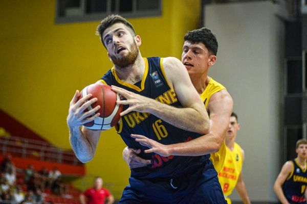 Баскетболисты сборной Украины U-20 завтра будут играть за "бронзу" чемпионата Европы и повышение в классе