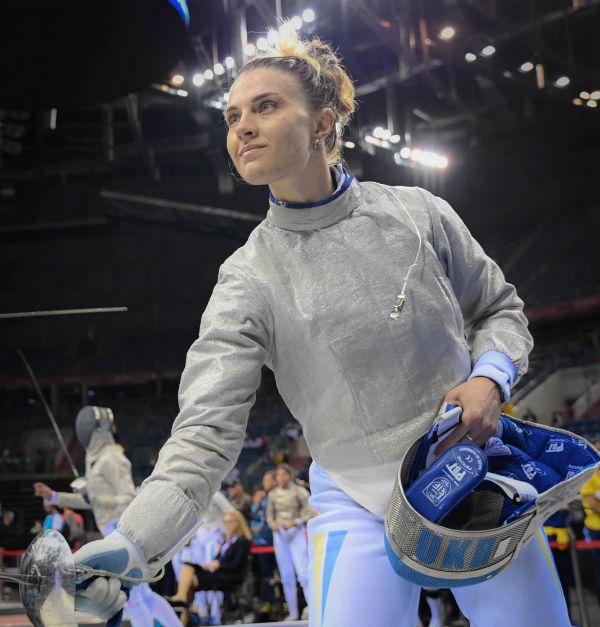 FIE разрешила не пожимать руки спортсменам из страны-агрессора