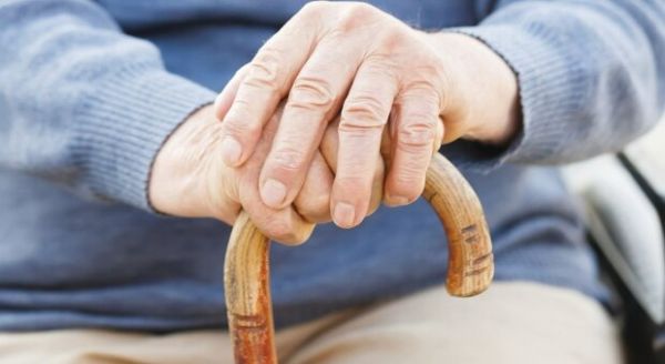 За квартал куда-то исчезли 140 тысяч украинских пенсионеров