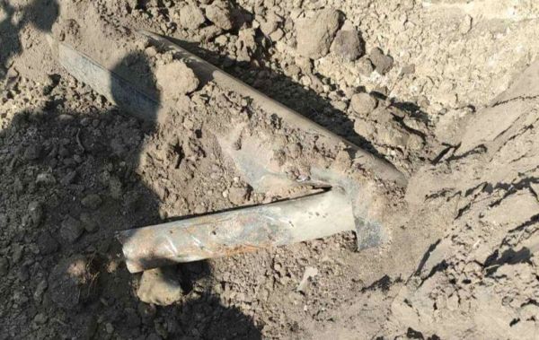 На Николаевщине в трубе газопровода обнаружили несдетонировавшую ракету (фото)