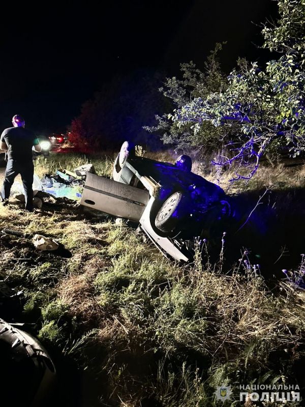 В десяти километрах от Николаева погиб водитель, четверо детей травмированы