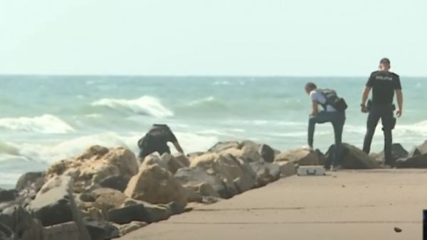 Российская мина взорвалась на черноморском побережье Румынии, еще одну мину пытаются обезвредить