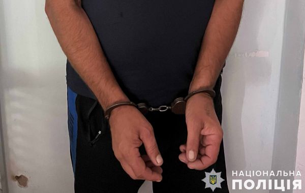 В Николаевской области мужчина пришел с гранатой выяснять отношения с соседями