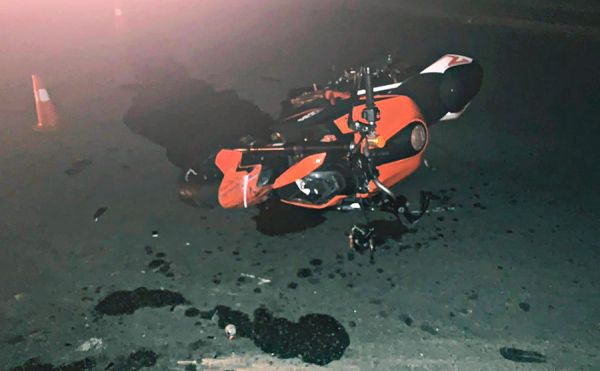 Поздним вечером в Николаеве на Центральном проспекте разбился мотоциклист: он оказался полицейским