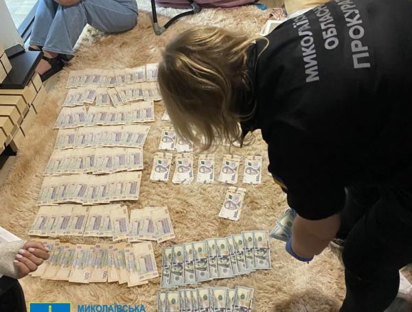 Хозяйке николаевской студии «клубнички» объявили еще одно подозрение – за торговлю людьми