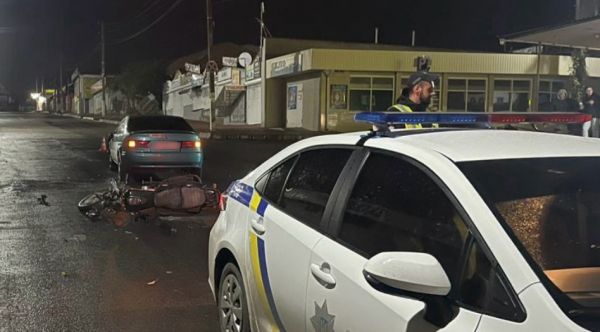 На Николаевщине на пустой дороге 14-летний мотоциклист не разъехался с «Тойотой» 19-летнего водителя