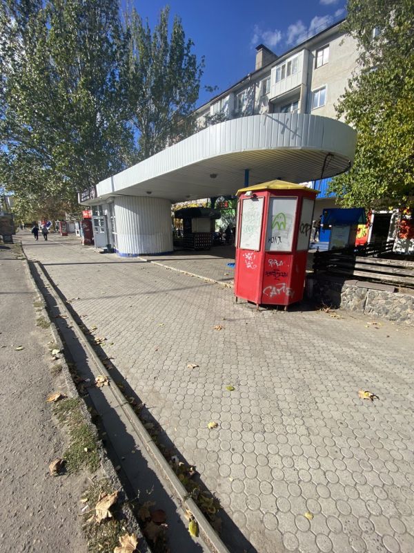 В Николаеве на три будки стало меньше