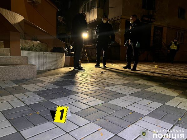 Мужчину, который вчера выстрелил в голову знакомому, задержали на выезде из Николаева