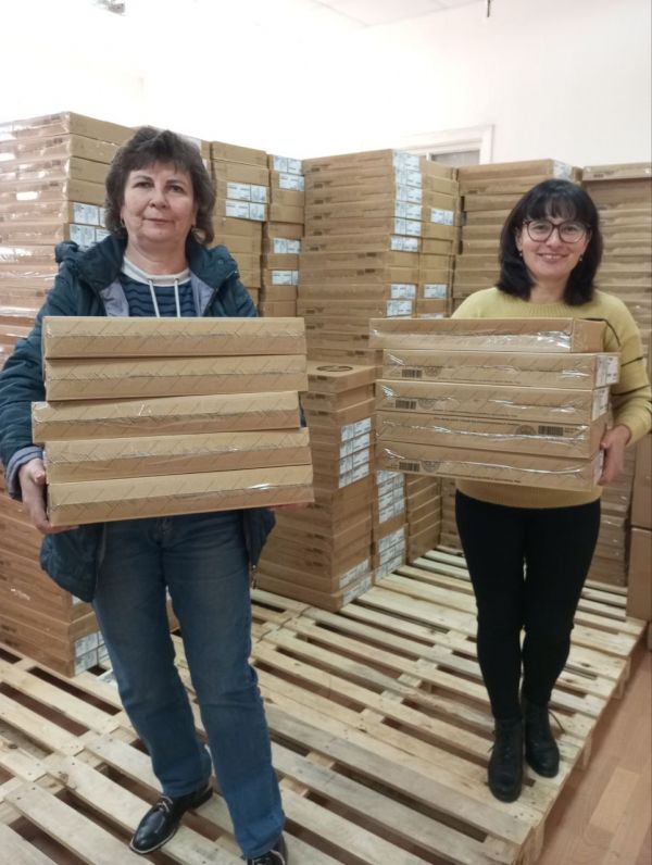 Школьникам Николаевской области передали 3351 лэптоп