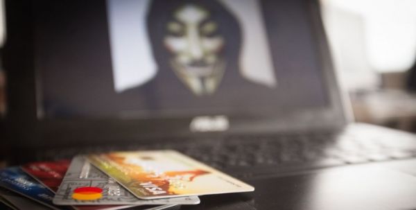 В Николаевской области мужчина поделился банковским кодом и потерял 72 тысячи гривен