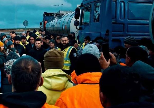 Новый премьер Польши Дональд Туск заявил, что нашел способ для разблокирования границы Польши с Украиной