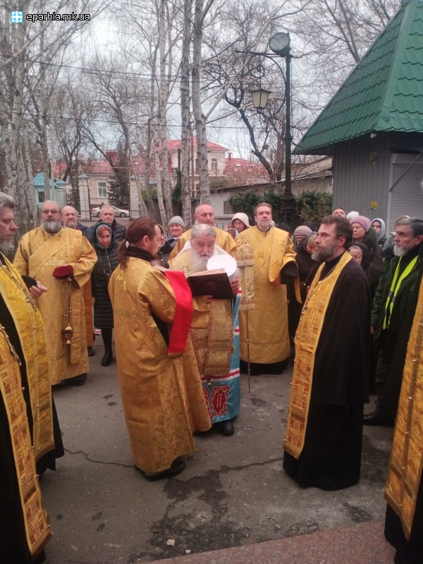 18.12.2023 Вельми тя прослави в чудесех Господь, иерарше Николае!
